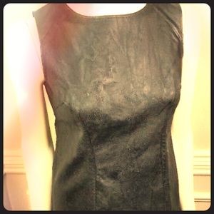 faux leather sleeveless top
By CABI